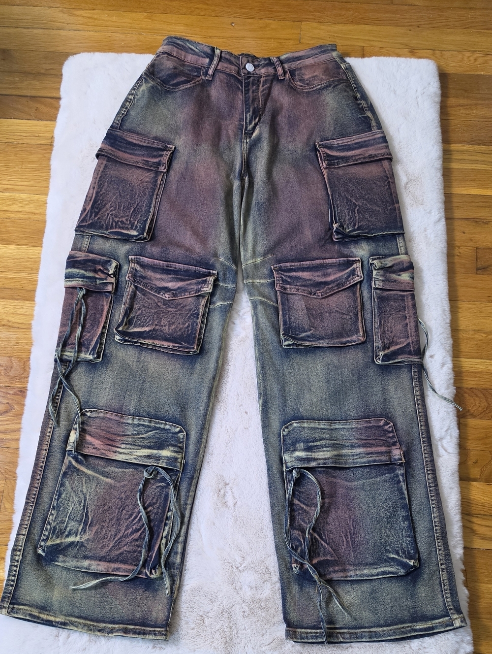 Distressed Multi-Pocket Cargo Pants in Faded Olive and Mauve